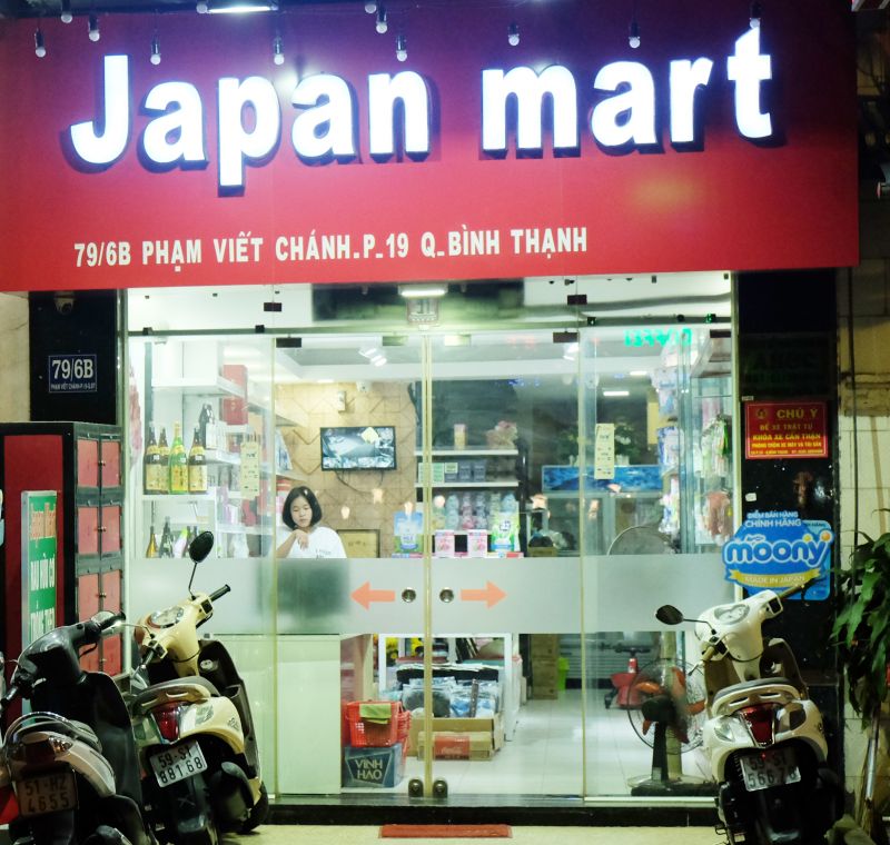 phố ẩm thực Phạm Viết Chánh